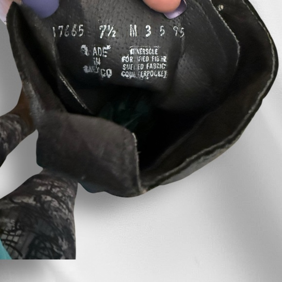 Dingo Black Leather Boots - Picture 8 of 8